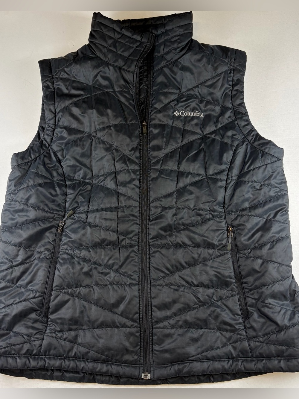 COLUMBIA WOMENS 1X BLACK OMNI-SHIELD QUILTED LIGHTWEIGHT ZIP VEST